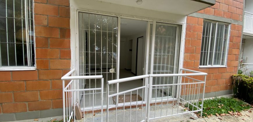 Arriendo apartamento en la Aurora