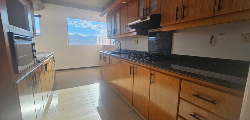 ARRIENDO APARTAMENTO DUPLEX EL POBLADO-MEDELLIN