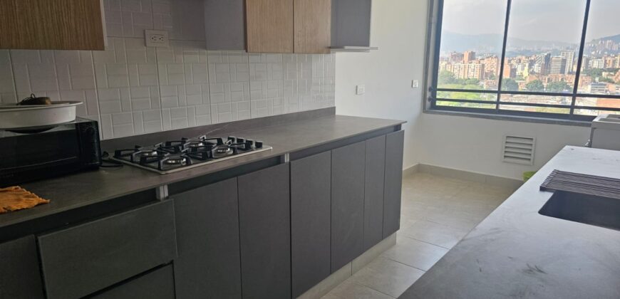 ARRINDO APARTAMENTO EN SURAMERICANA