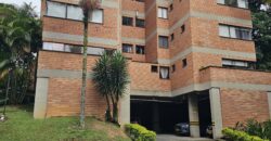 VENDO APARTAMENTO LOMA DE LOS BERNAL