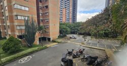 VENDO APARTAMENTO LOMA DE LOS BERNAL
