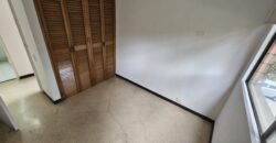 VENDO APARTAMENTO LOMA DE LOS BERNAL