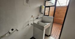 VENDO APARTAMENTO LOMA DE LOS BERNAL
