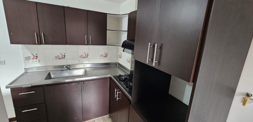 VENDO APARTAMENTO LOMA DE LOS BERNAL