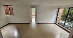 VENDO APARTAMENTO LOMA DE LOS BERNAL