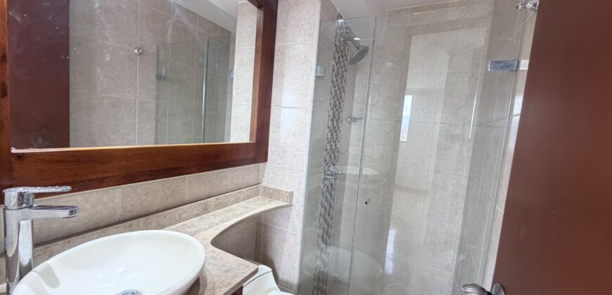 VENDO APARTAMENTO LOMA DE LOS BERNAL