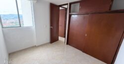 VENDO APARTAMENTO LOMA DE LOS BERNAL