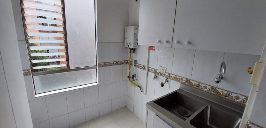 ARRIENDO APARTAMENTO EN LA FLORESTA