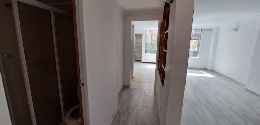 ARRIENDO APARTAMENTO EN LA FLORESTA