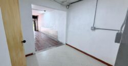 ARRIENDO LOCAL COMERCIAL EN LAURELES