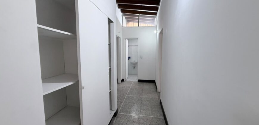 ARRIENDO CASA EN CALASANZ