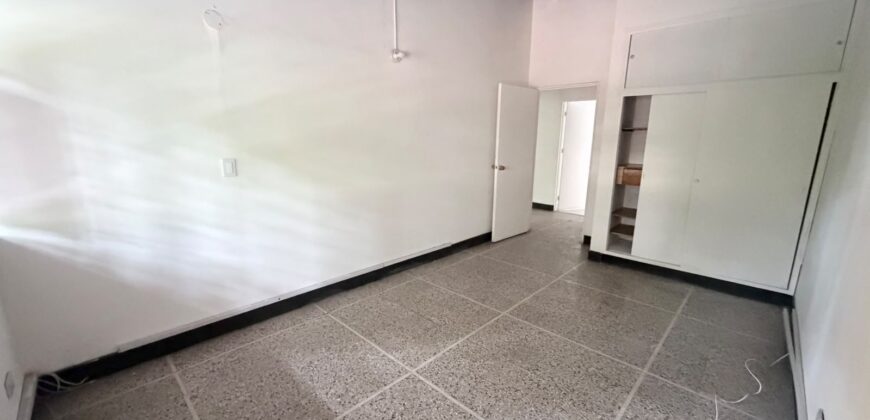 ARRIENDO CASA EN CALASANZ