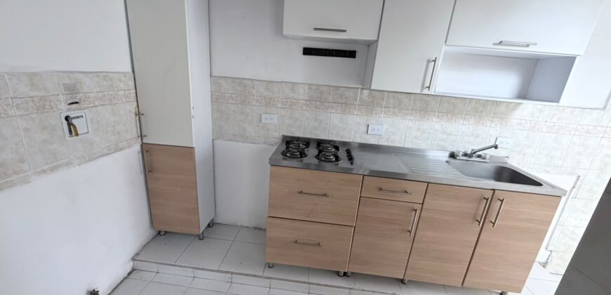 ARRIENDO CASA EN CALASANZ