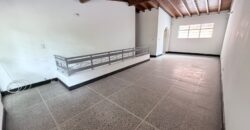 ARRIENDO CASA EN CALASANZ