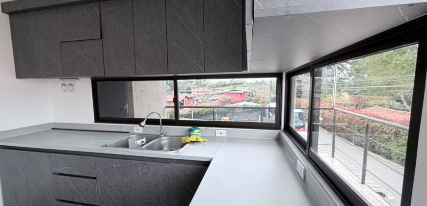 Arriendo casa en Santa Elena